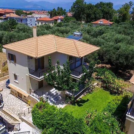 Maison Fleurs Villa *