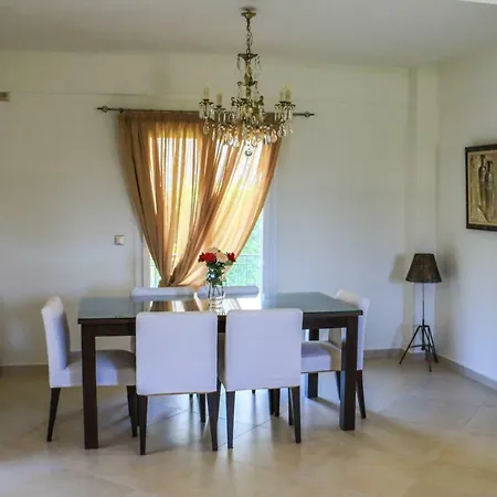 Villa Maison Fleurs Diakopto